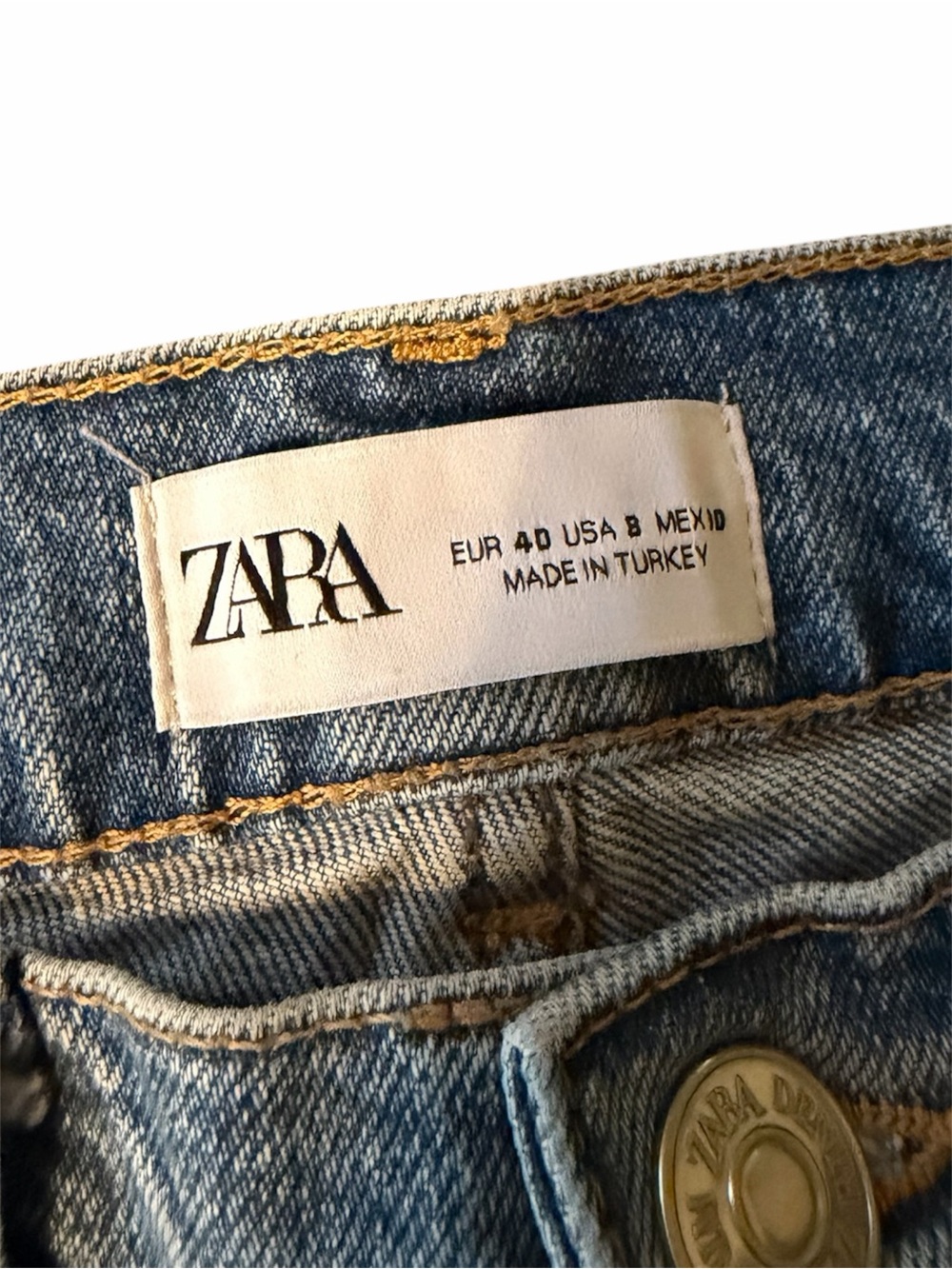 Zara women’s jeans straight cut - Picture 5 of 6